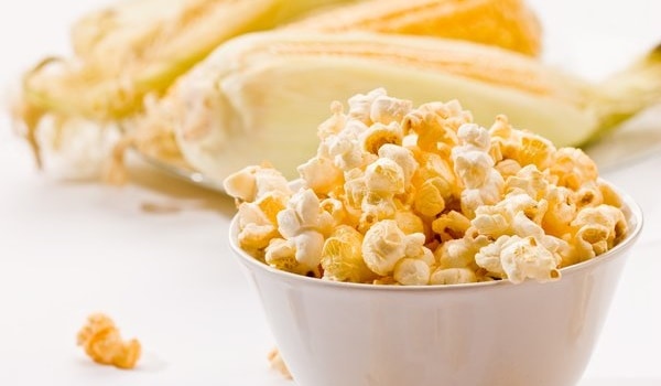 Can Pomeranians Eat Popcorn?
